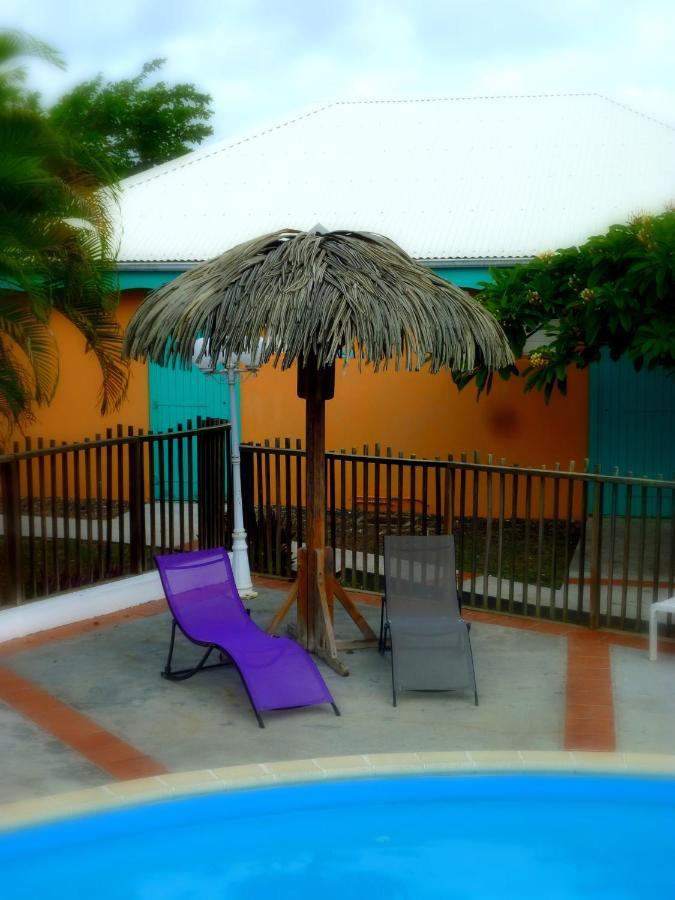 Bungalow La Papaye Bleue Residence Acces Piscine & Plage サン・フランソワ エクステリア 写真